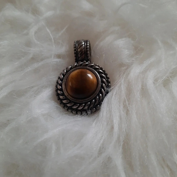 Premier Designs Antique Silver Pewter Brown Tiger Eye Cabochon Pendant - Picture 7 of 8